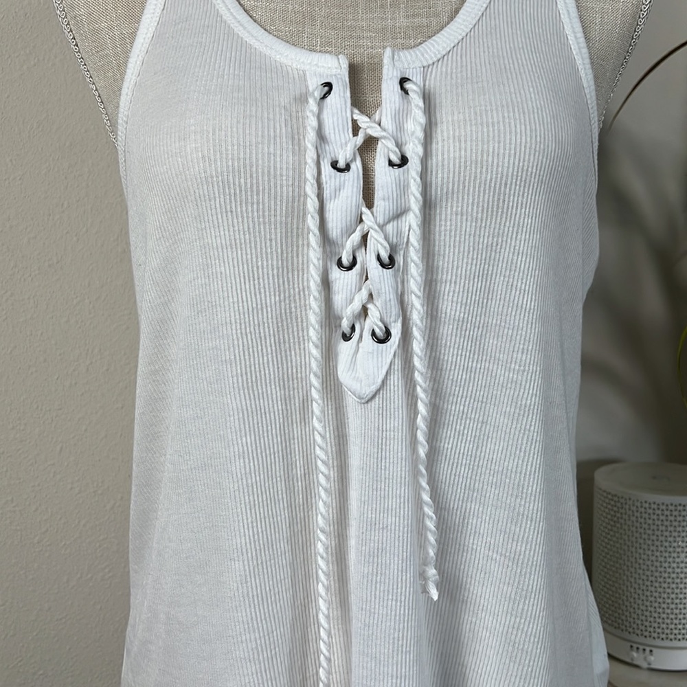 Ocean Drive M White Ribbed Tank - Picture 3 of 13